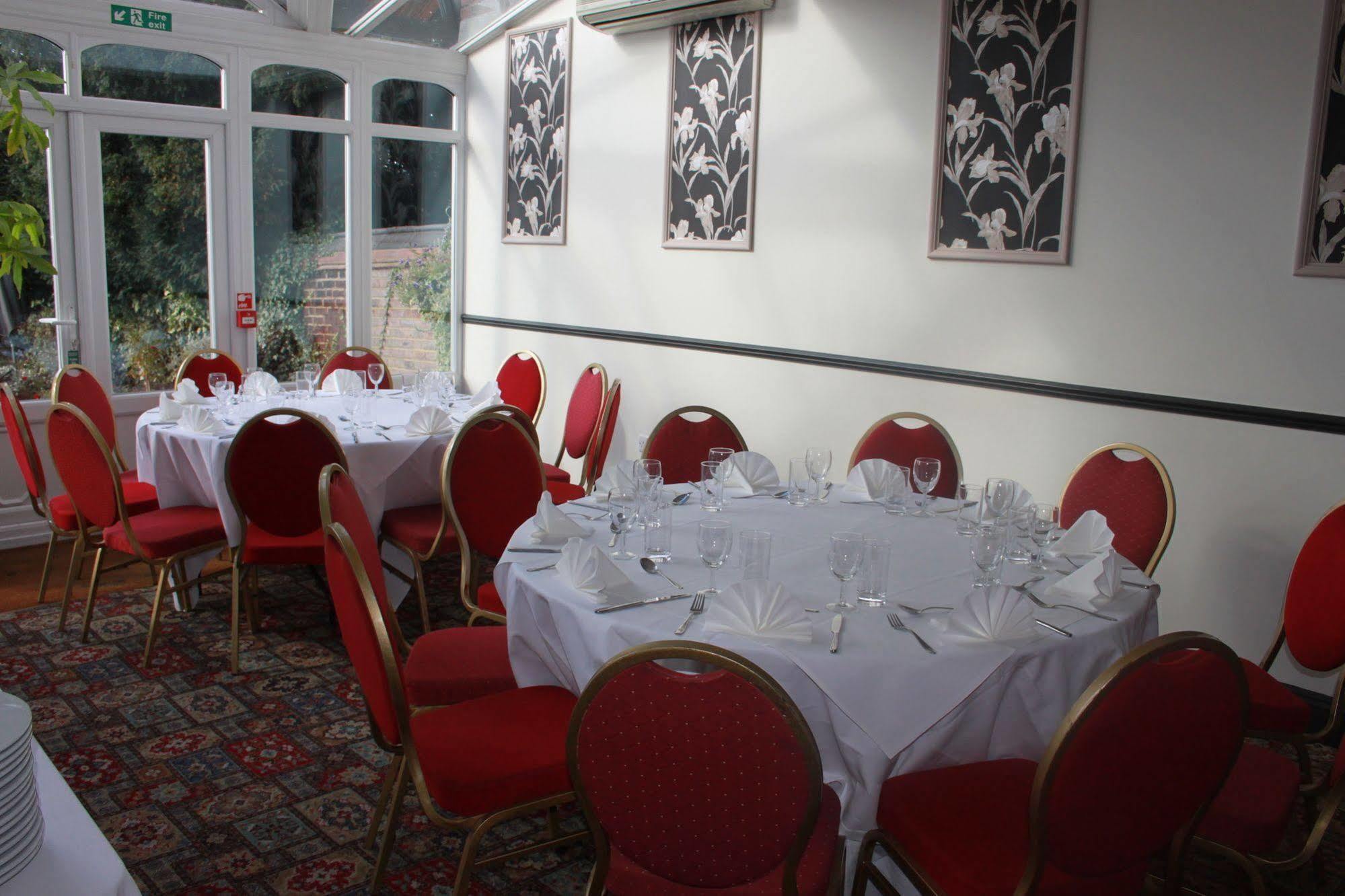 Leaside Hotel Luton  Kültér fotó